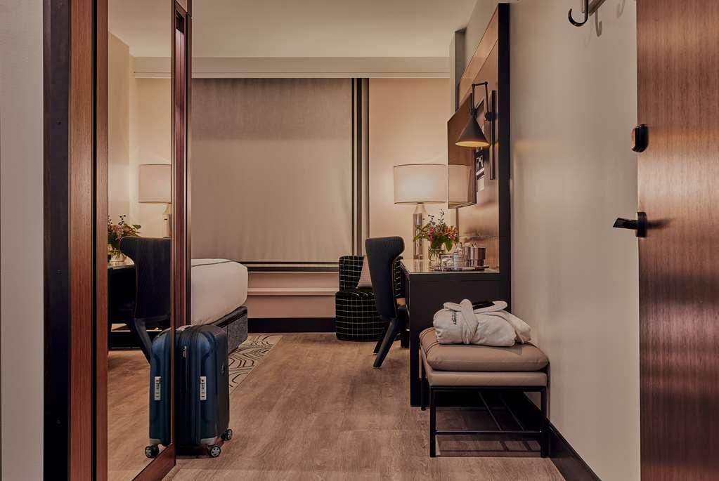 The Godfrey Detroit Curio Collection By Hilton Hotel Стая снимка