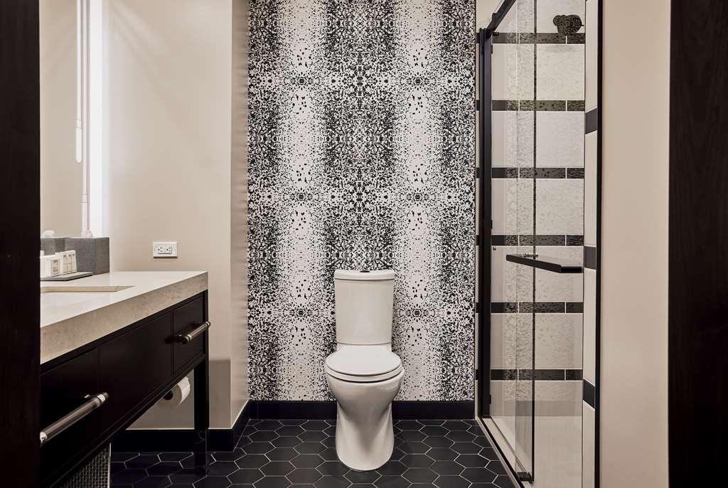 The Godfrey Detroit Curio Collection By Hilton Hotel Стая снимка